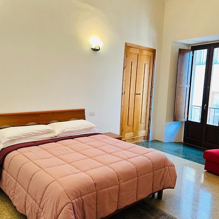 Regina D'Aragona Casa Vacanze Sulmona Exterior photo