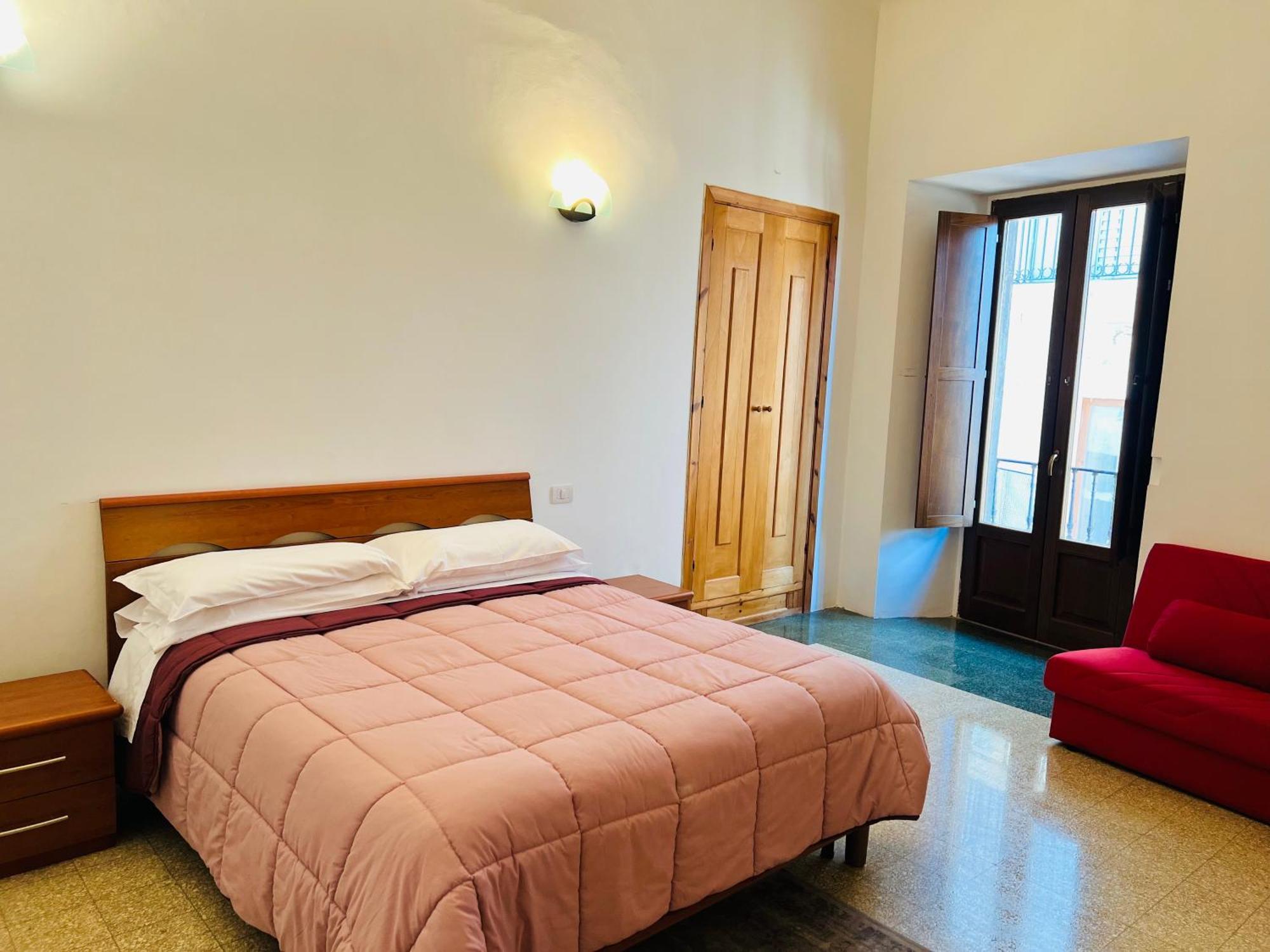 Regina D'Aragona Casa Vacanze Sulmona Exterior photo