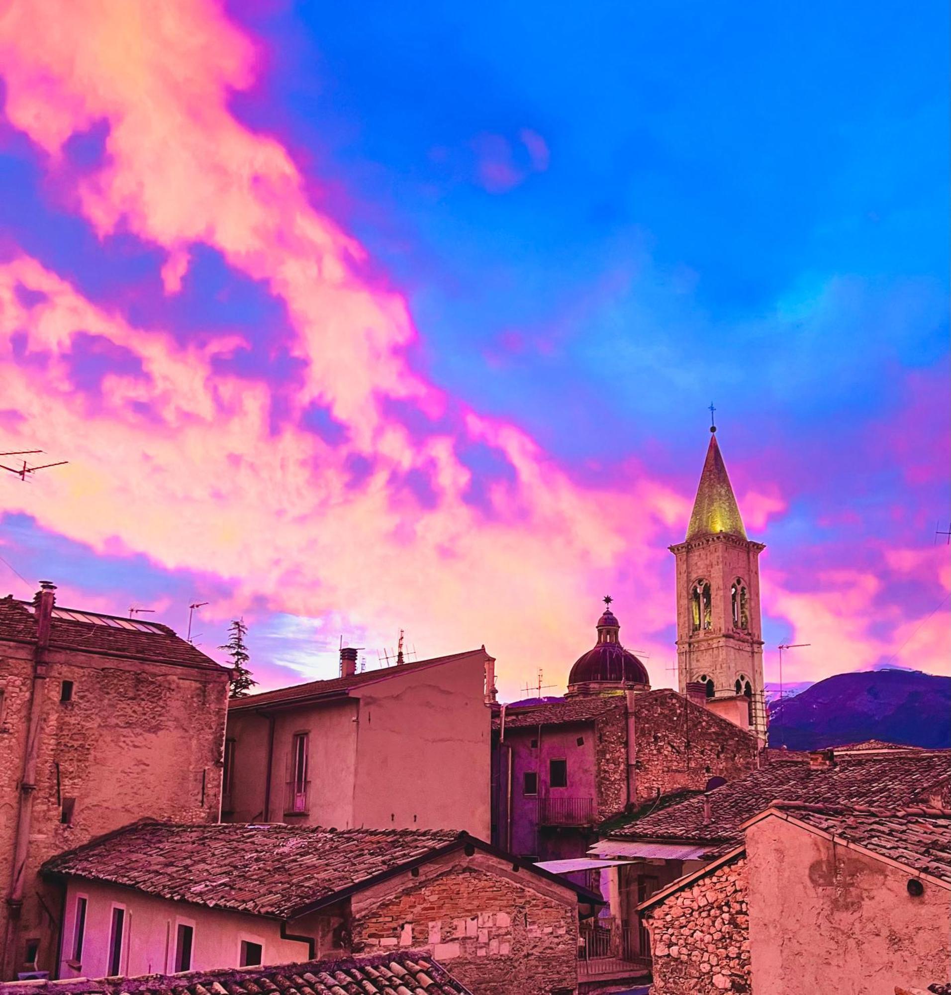 Regina D'Aragona Casa Vacanze Sulmona Exterior photo